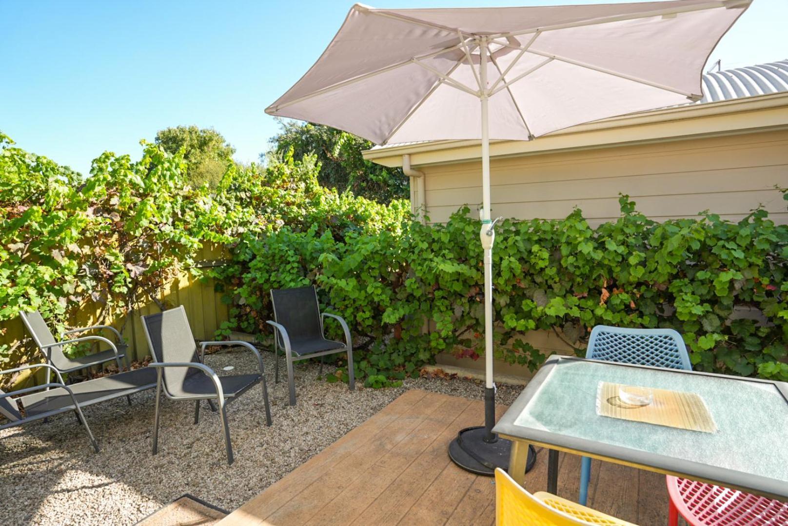 Mclaren Vale Studio Apartments Exterior foto